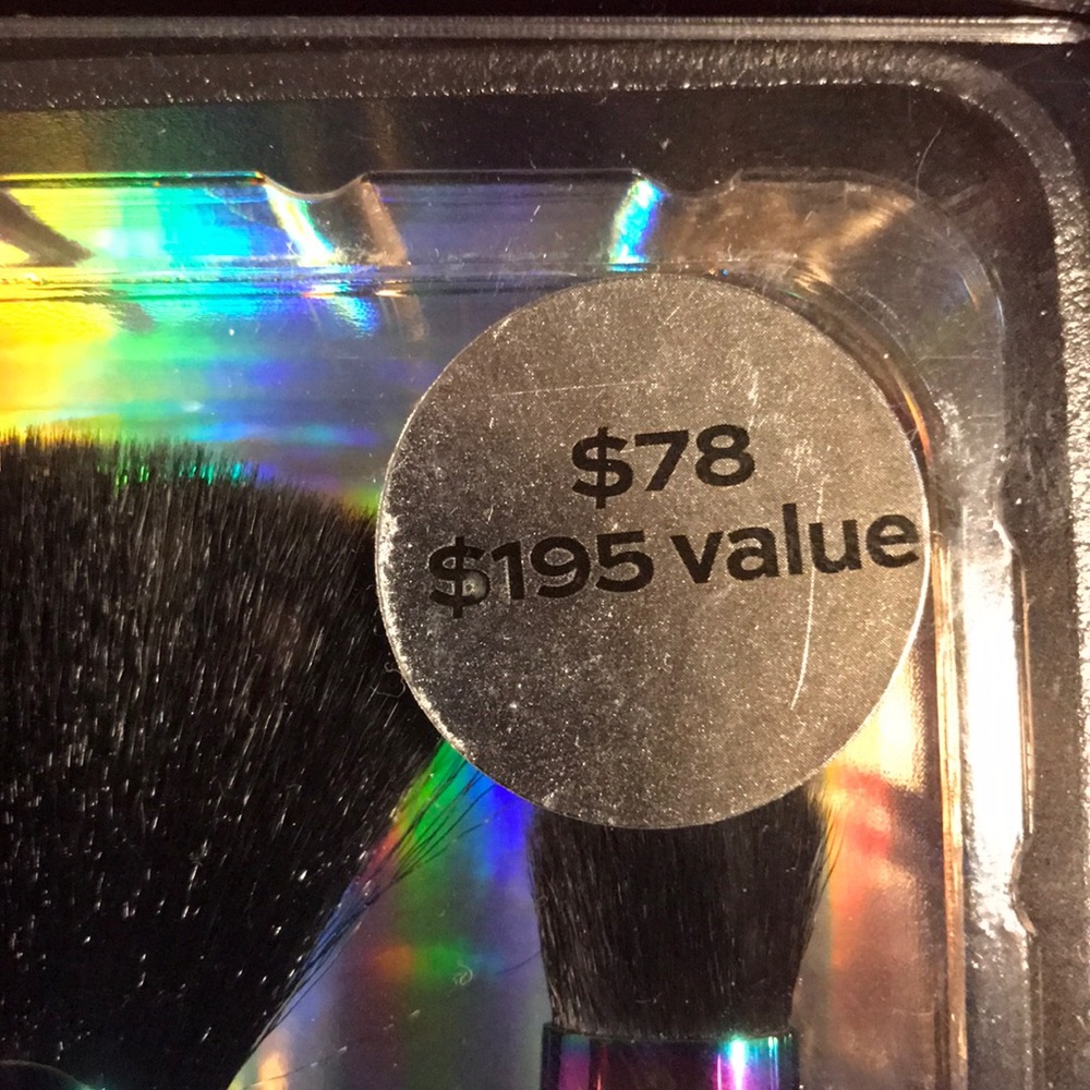 Sephora collection magnetic brush set $195 Value - Picture 3 of 5